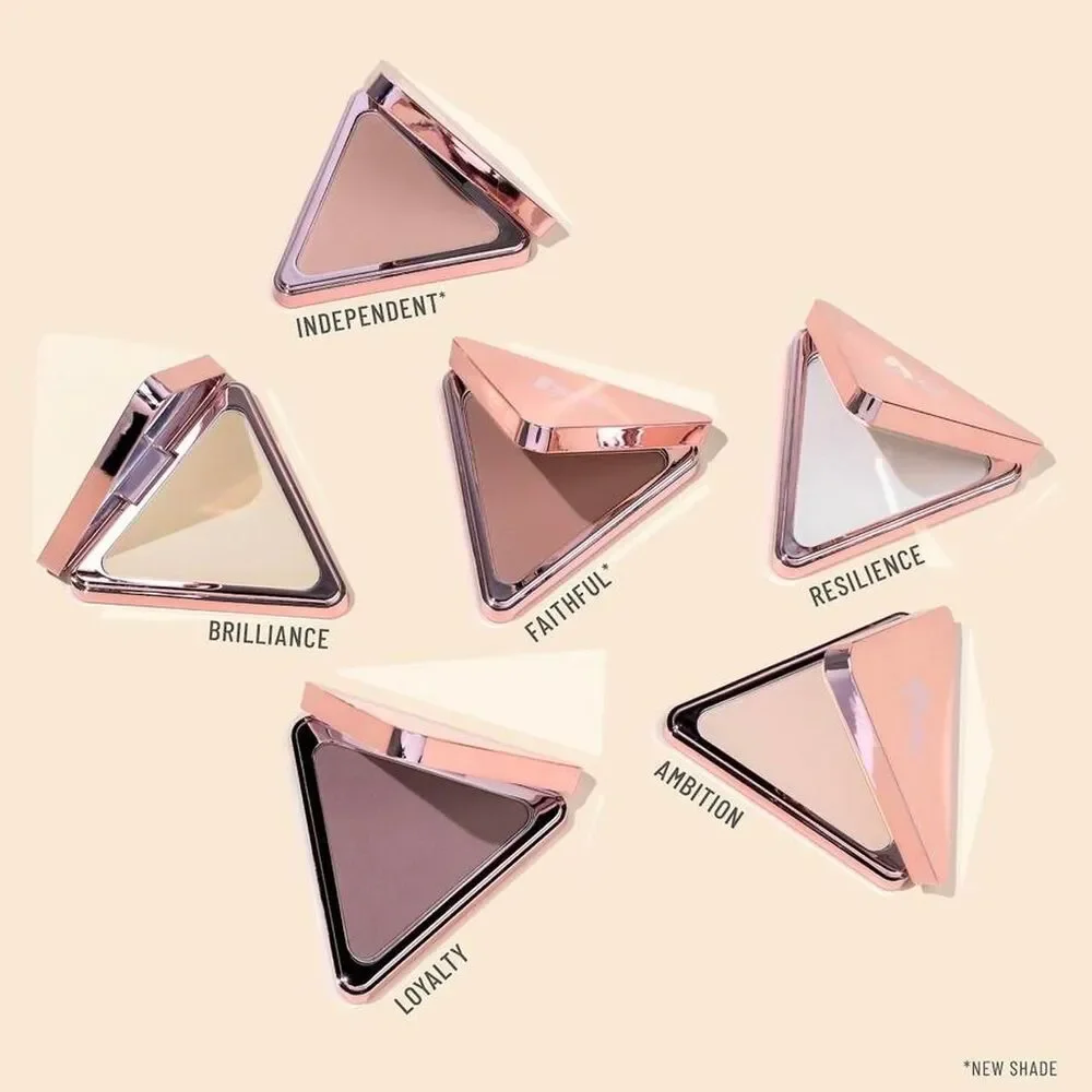 LYS Beauty Setting Powder in Translucent